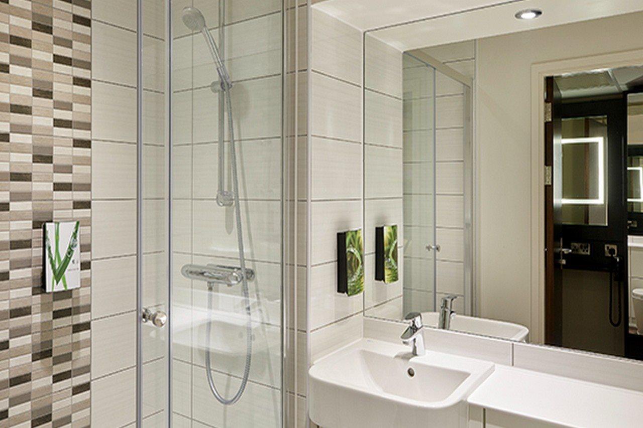 Premier Inn Manchester 치들 외부 사진