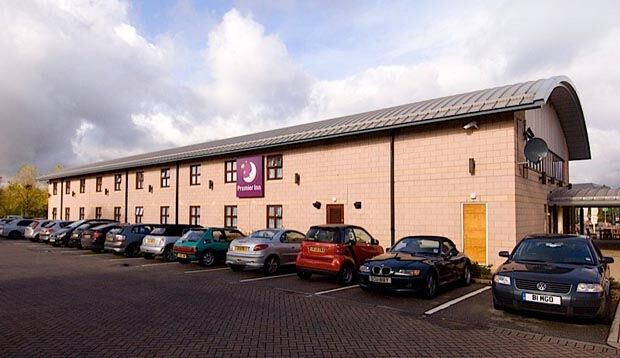 Premier Inn Manchester 치들 외부 사진